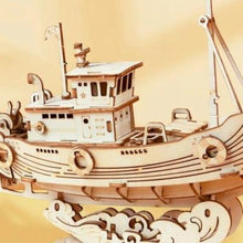Charger l'image dans la galerie, Bateau de Pêche