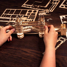 Charger l'image dans la galerie, Tower Bridge Lumineux