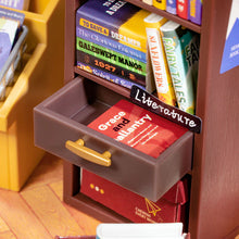 Lade das Bild in den Galerie-Viewer, Memory Book Store
