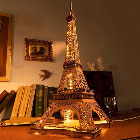 La Tour Eiffel Lumineuse